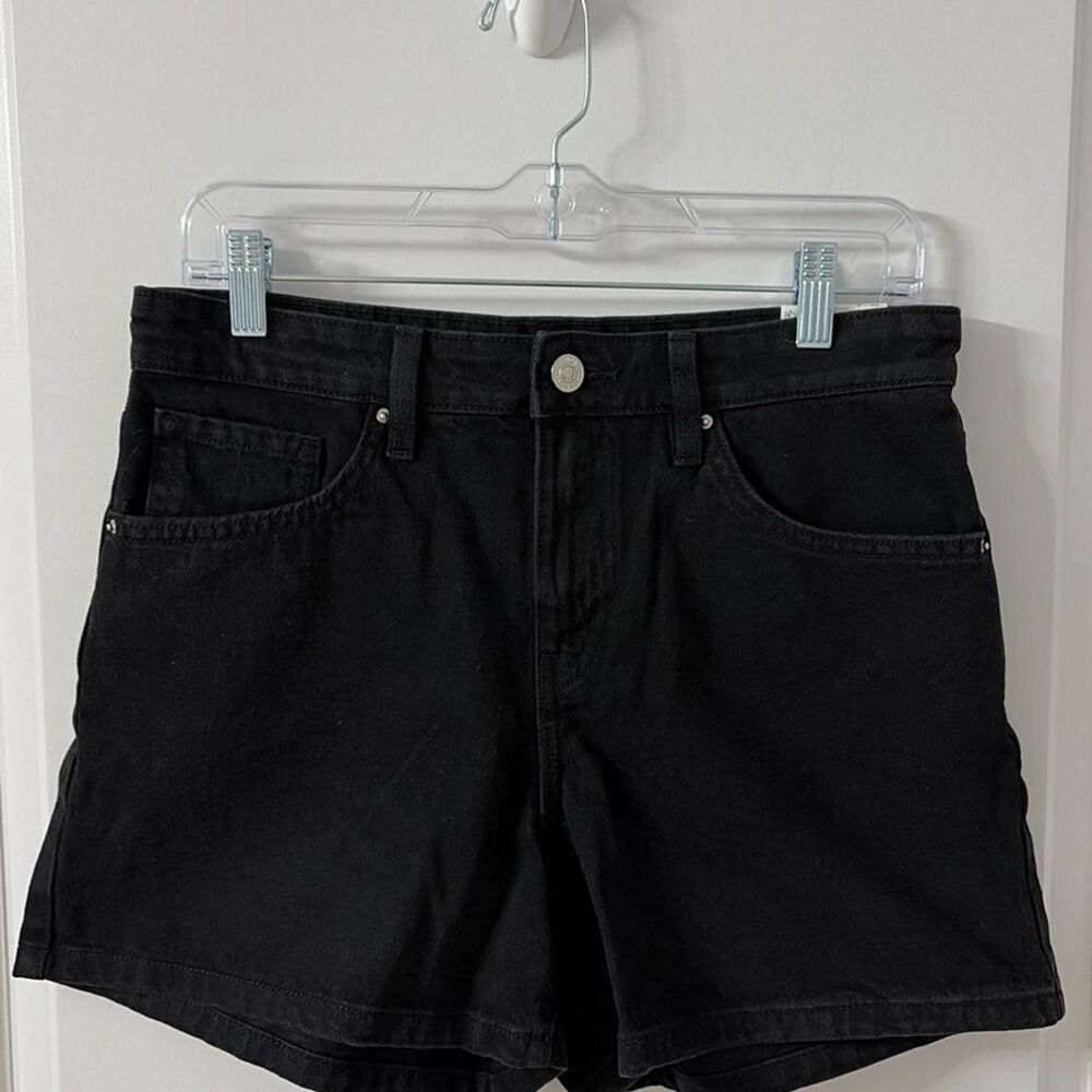Mango Women's Black Shorts